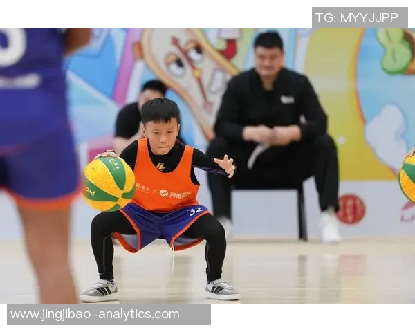 日常训练姚明的秘诀与技巧分享，助力篮球爱好者提升技能与体能